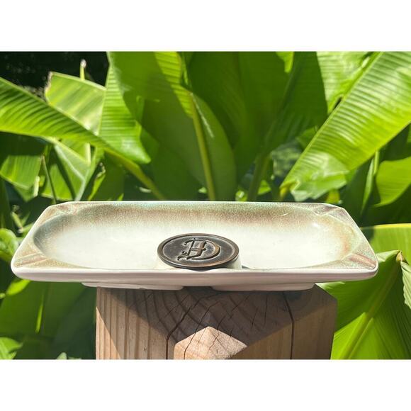 Vintage The Hyde Park Ashtray. #1935. Rectangle. Greenish/brown. made in USA - Picture 3 of 10